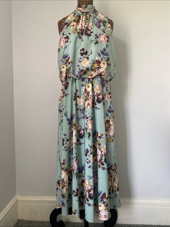 Adrianna Papell Dresses & Skirts - Adrianna Papell Mint Floral Halter Neck Maxi